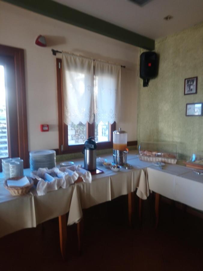 Hotel Pelasgos Каритена Экстерьер фото