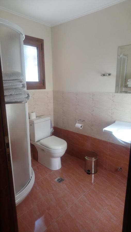 Hotel Pelasgos Каритена Экстерьер фото
